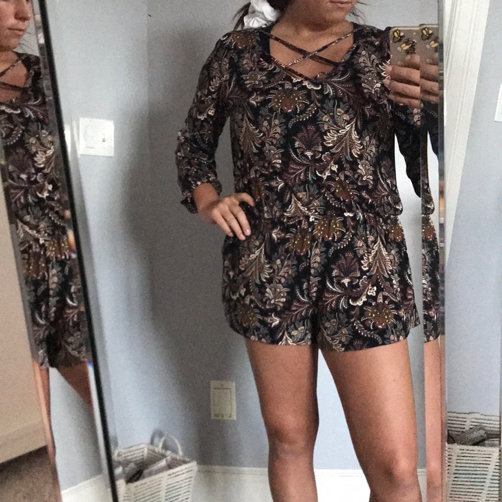 romper - Picture 1 of 2